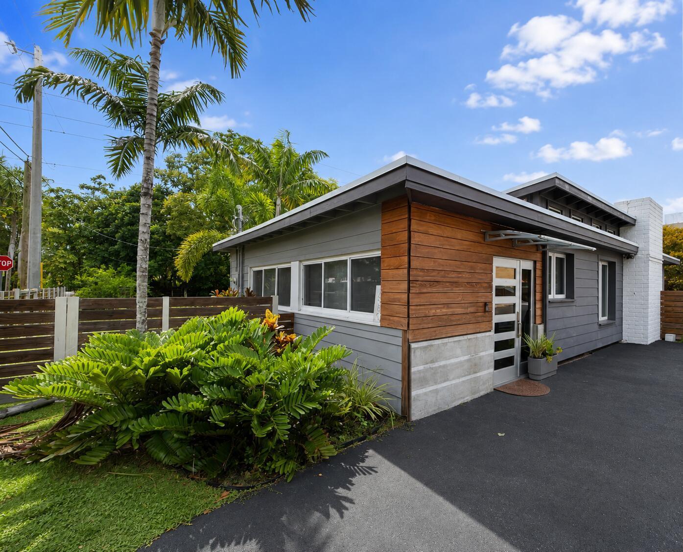 7830 SW 67TH Avenue, South Miami FL 33143