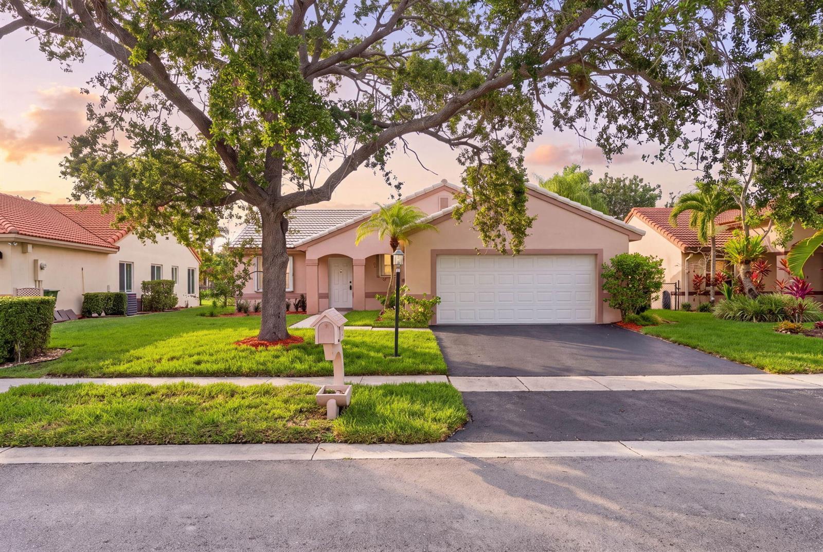 18871 NW 2ND Street, Pembroke Pines FL 33029