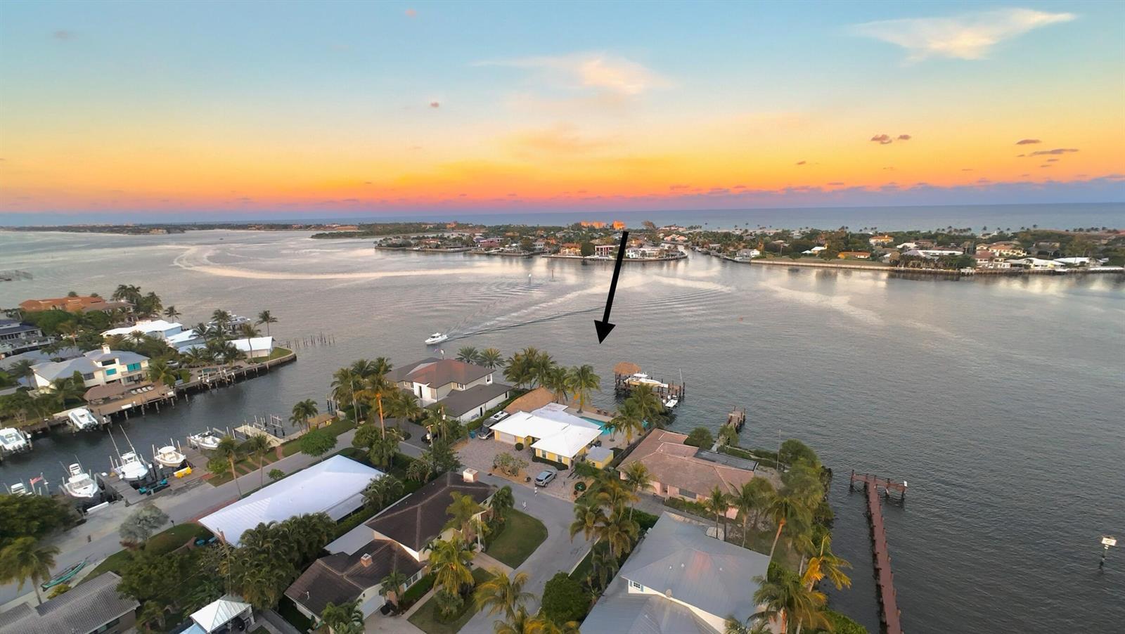 844 East Drive, Boynton Beach FL 33435