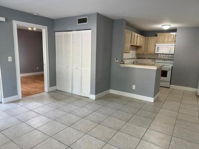 1865 Palm Cove Boulevard # 106, Delray Beach FL 33445