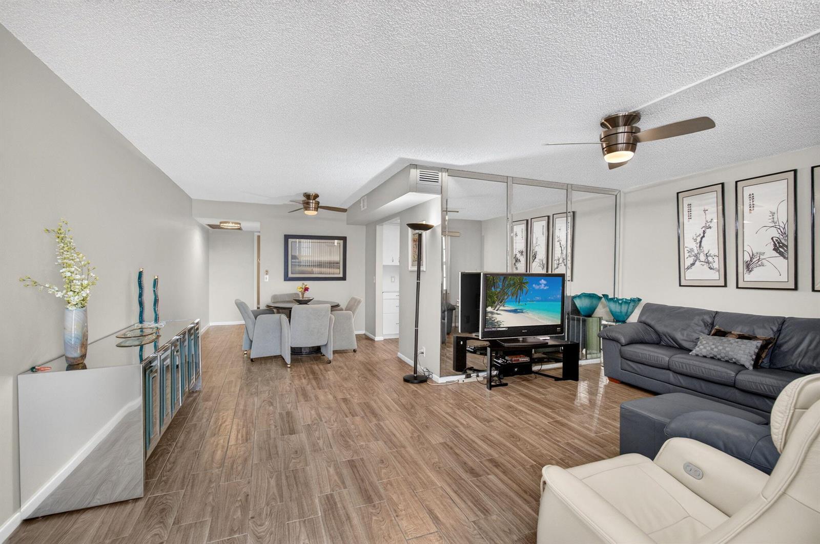 3030 Wolverton B, Boca Raton FL 33434