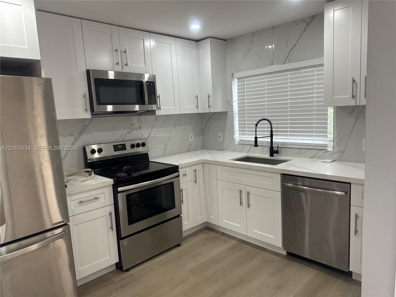 3020 NW 203rd Ln # 3020, Miami Gardens FL 33056