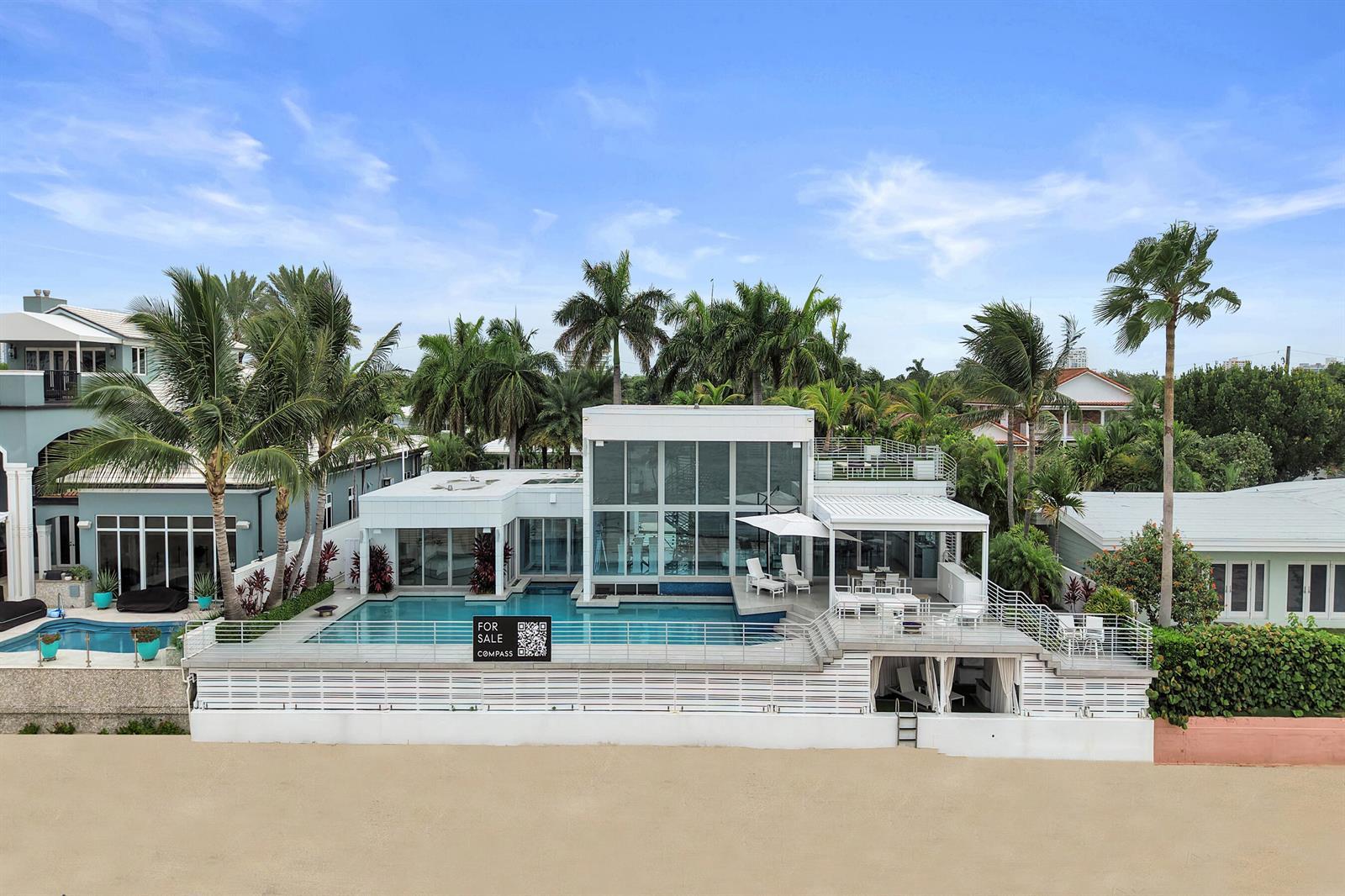 2200 SE 21ST Drive, Fort Lauderdale FL 33316