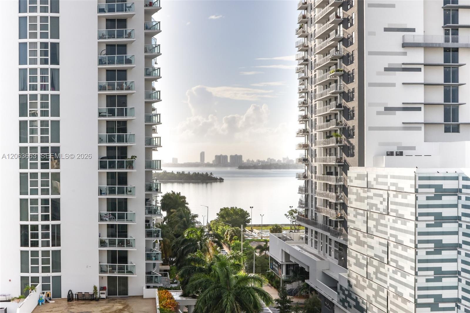 2200 NE 4th Ave # 802, Miami FL 33137