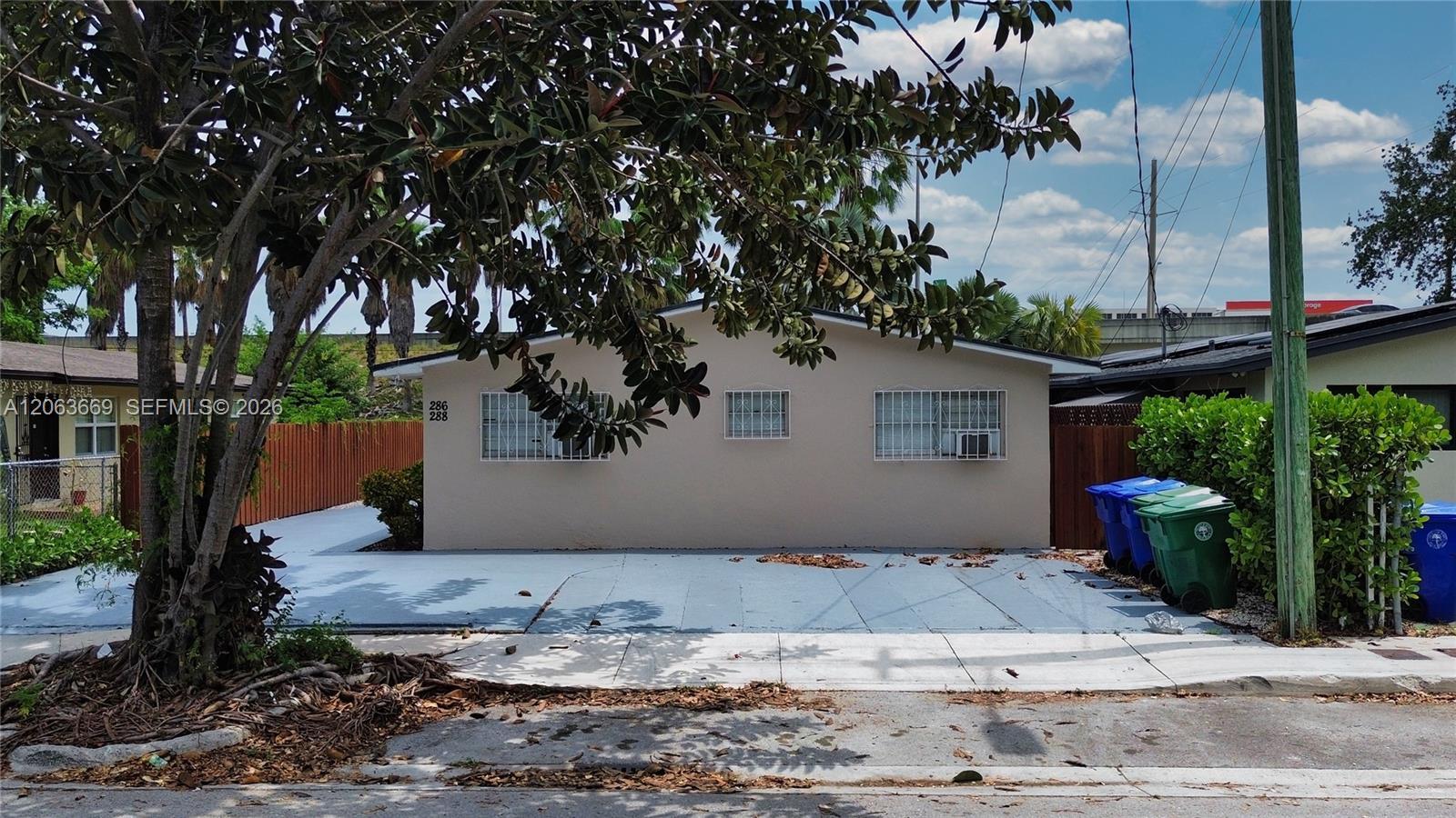 286 NW 39th St # 288, Miami FL 33127