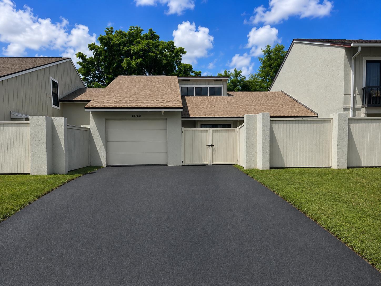12760 Spinnaker Lane, Wellington FL 33414