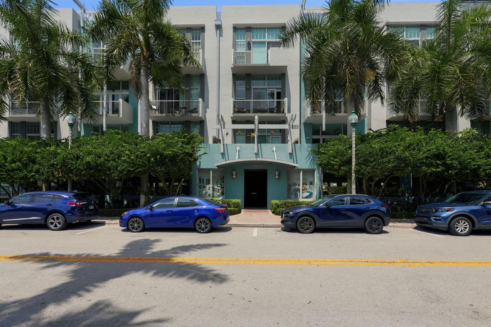 180 NE 4th Avenue # 207, Delray Beach FL 33483