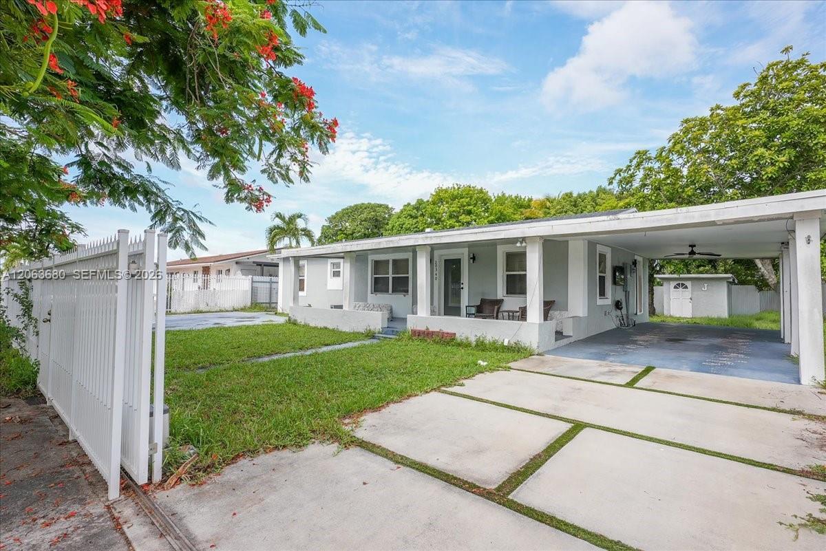 20340 NW 42nd Ave, Miami Gardens FL 33055