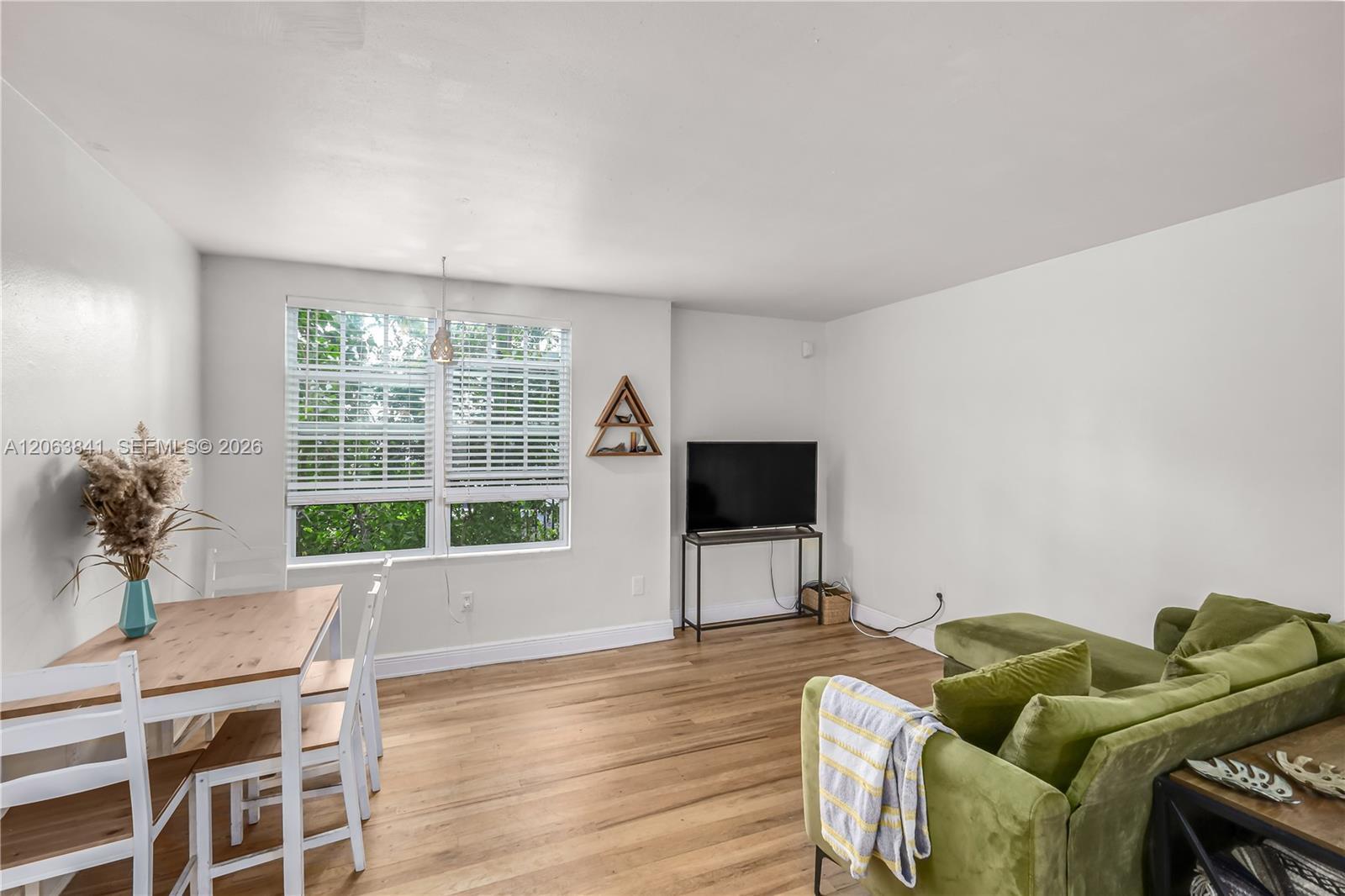 932 7th St # 932A, Miami Beach FL 33139