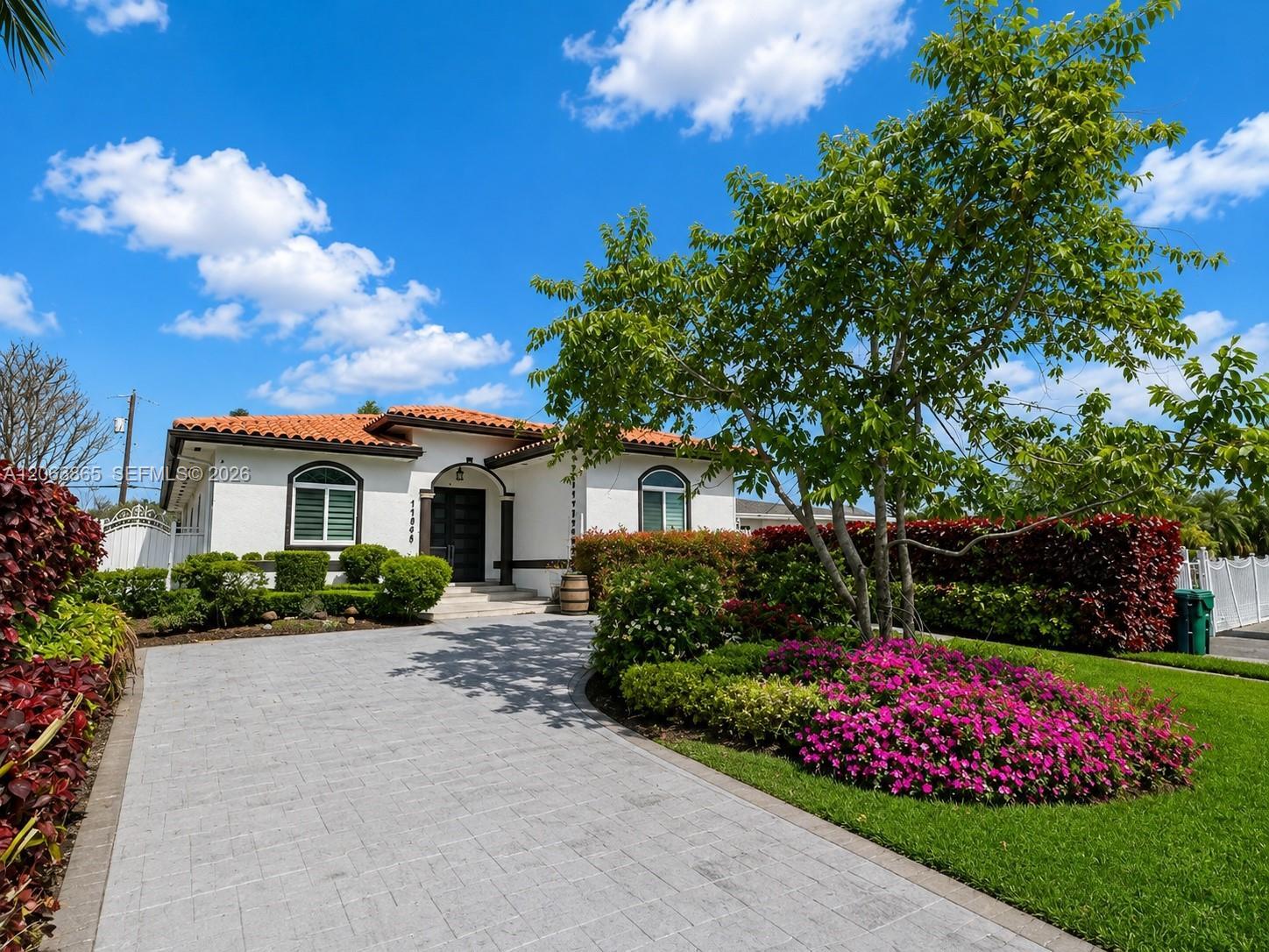 11845 SW 3rd St, Miami FL 33184