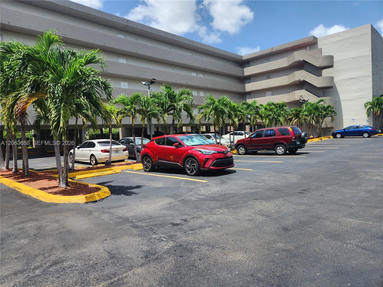 802 NW 87th Ave # 312, Miami FL 33172