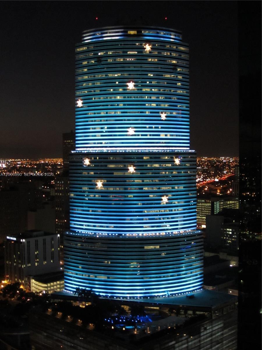 200 Biscayne Boulevard Way # 3809, Miami FL 33131