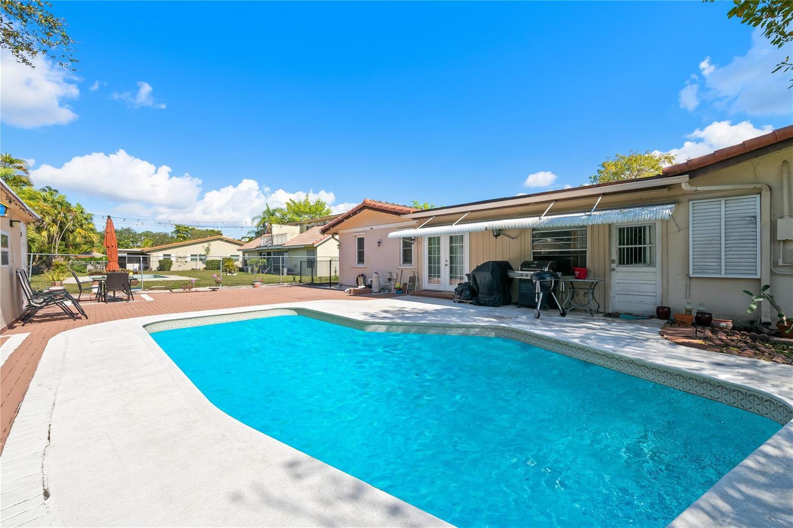 4010 CORAL SPRINGS Drive, Coral Springs FL 33065
