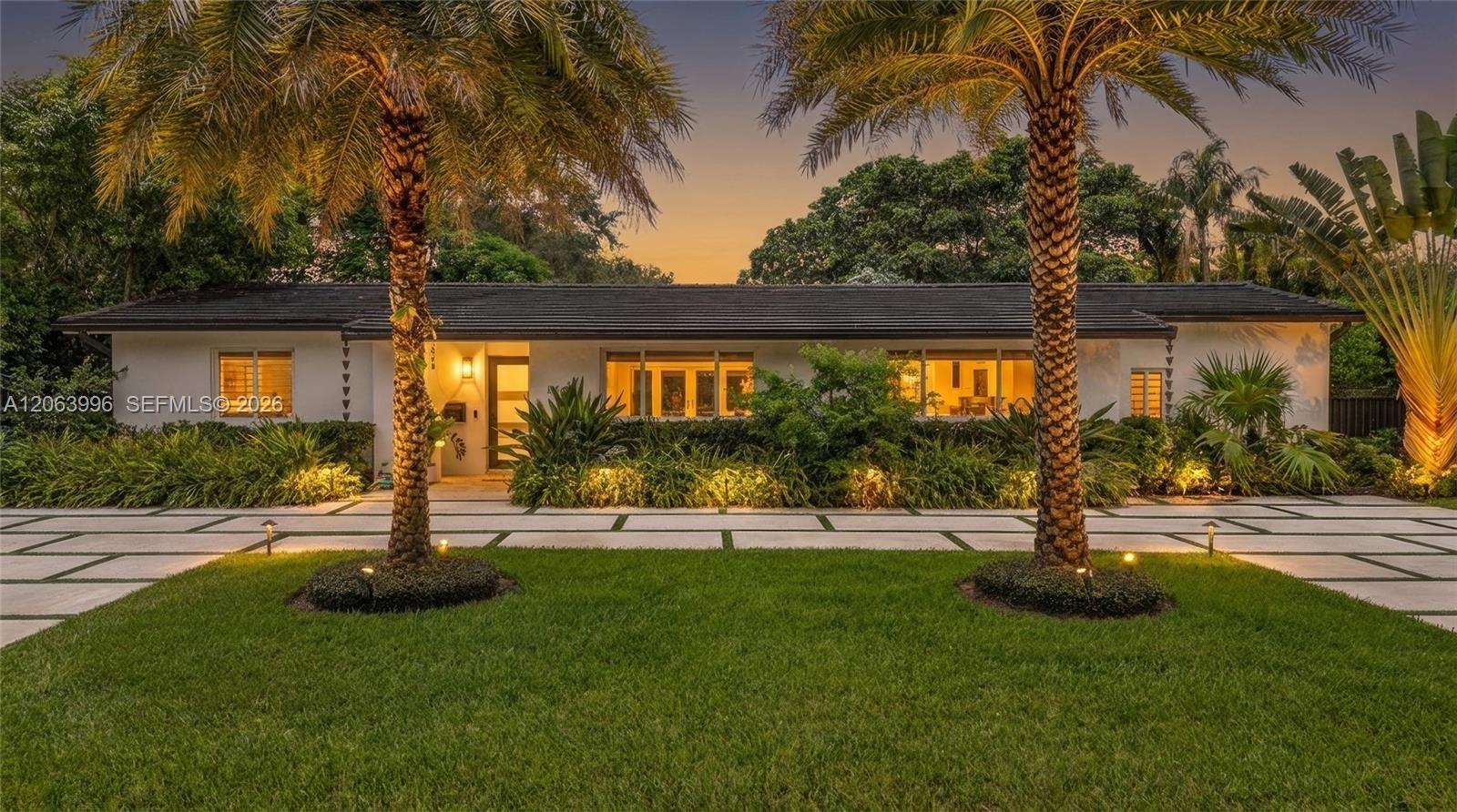 8500 SW 106th St, Miami FL 33156
