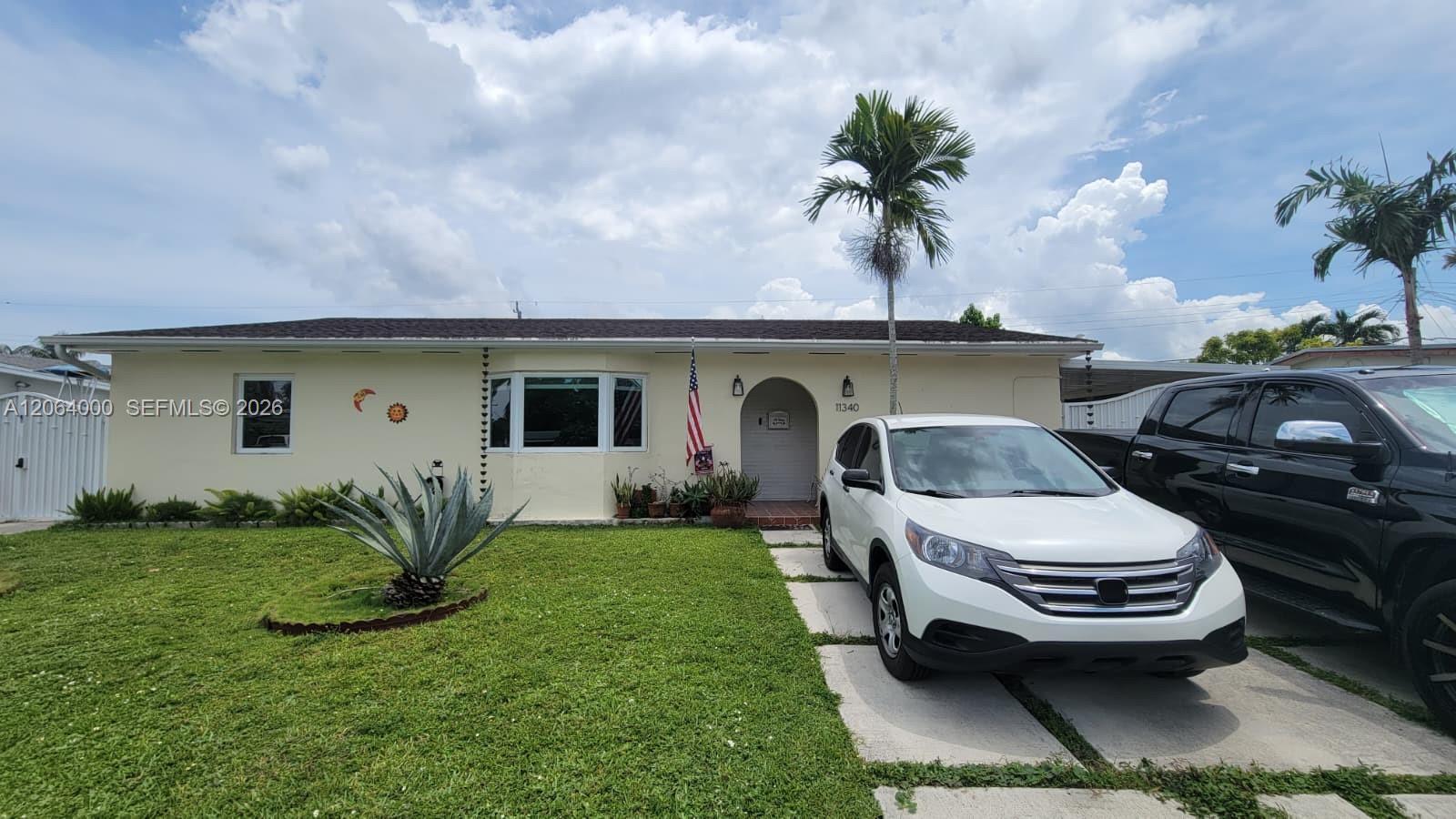 11340 SW 48th St, Miami FL 33165