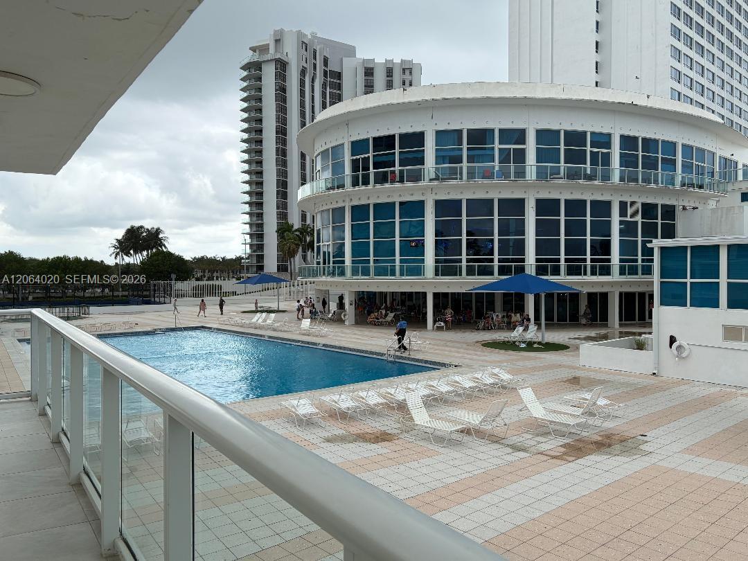 5445 Collins Ave # 1109, Miami Beach FL 33140