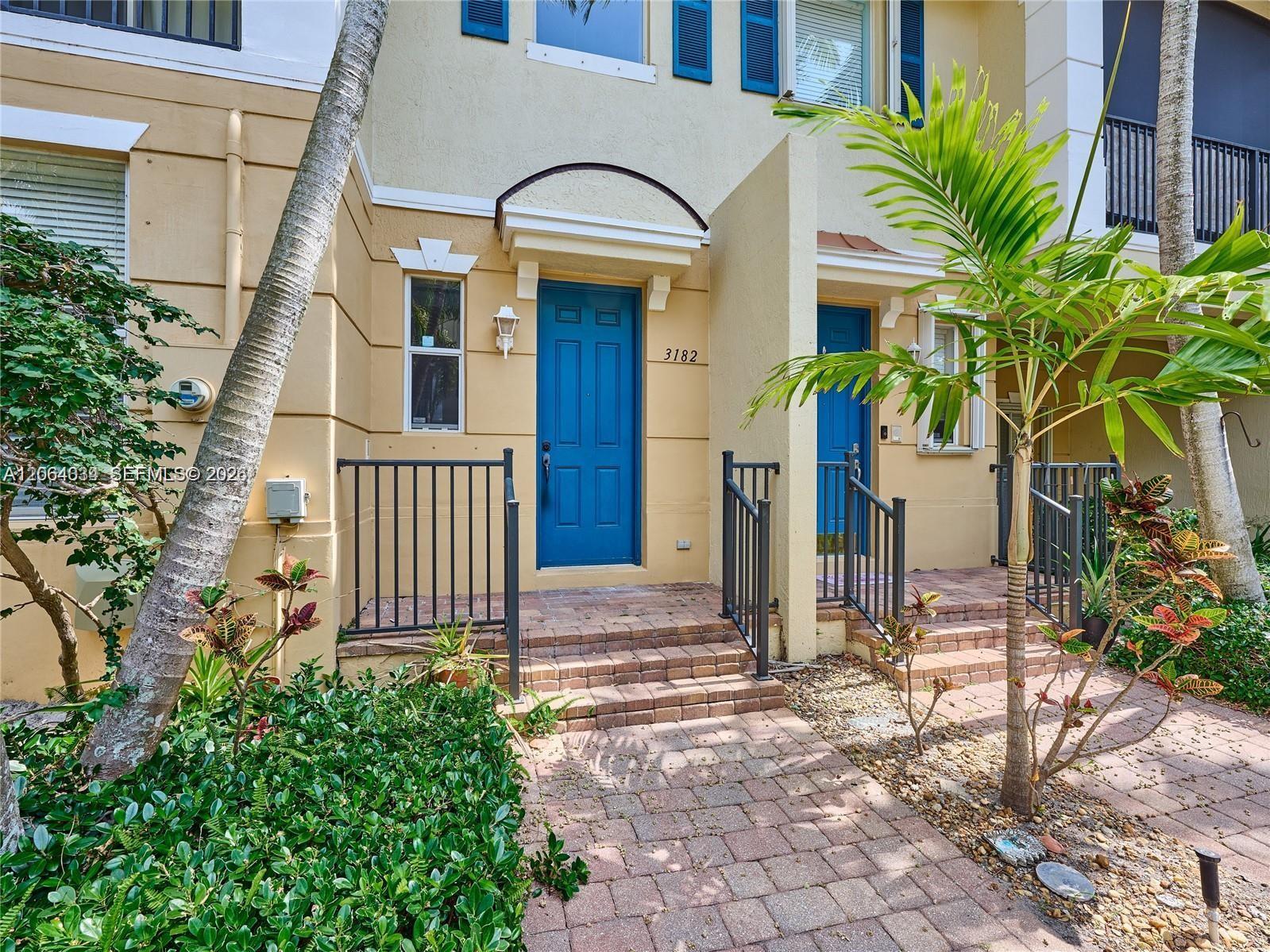 3182 N Greenleaf Cir, Boynton Beach FL 33426