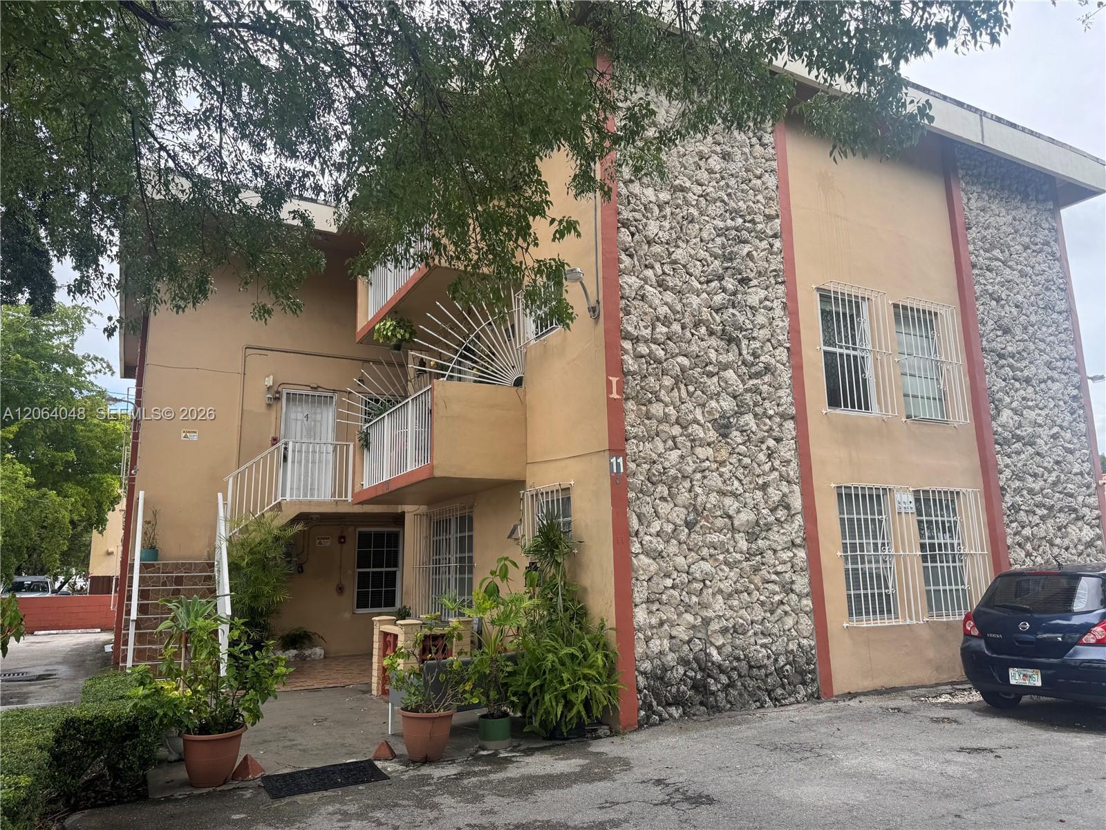 11 SW 32nd Ave # 1, Miami FL 33135
