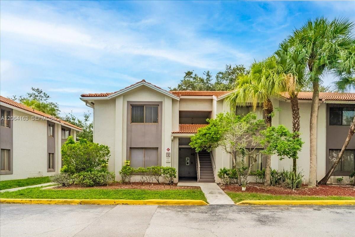 3212 Coral Lake Ln # 3212, Coral Springs FL 33065