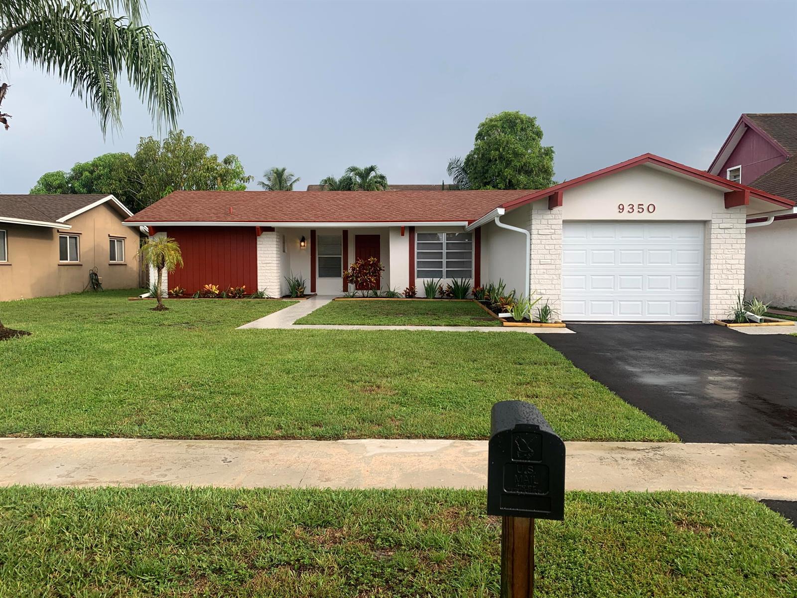 9350 NW 38th Place, Sunrise FL 33351