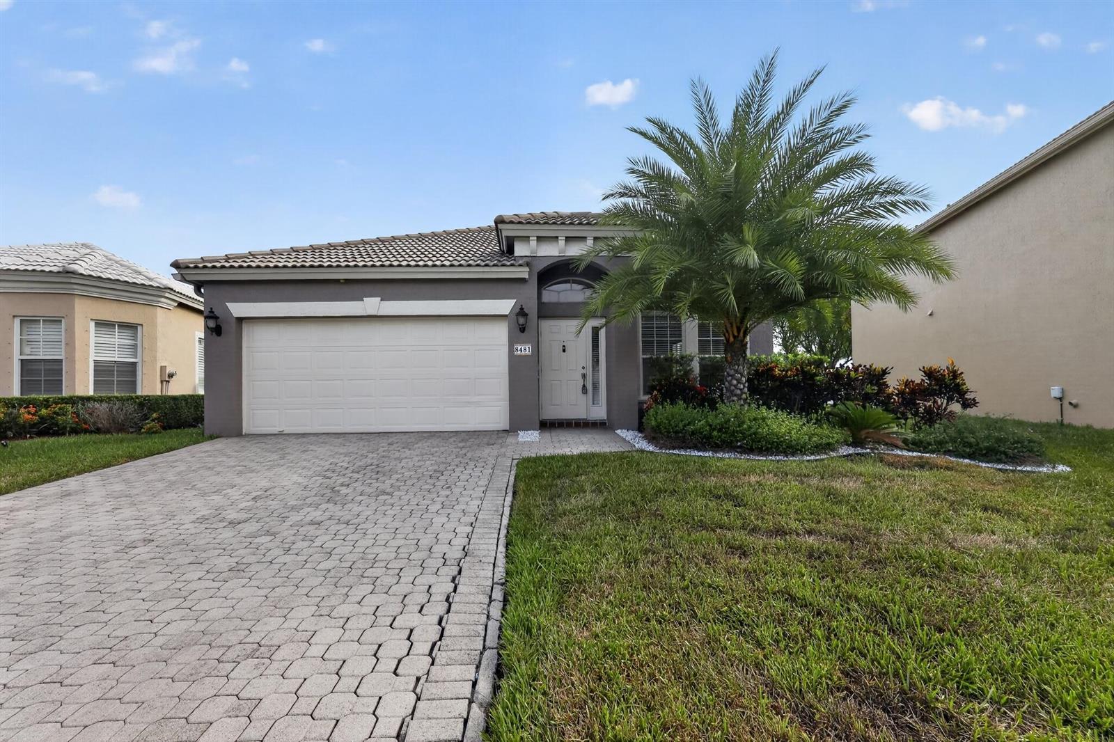 8481 Vía D Oro, Boca Raton FL 33433