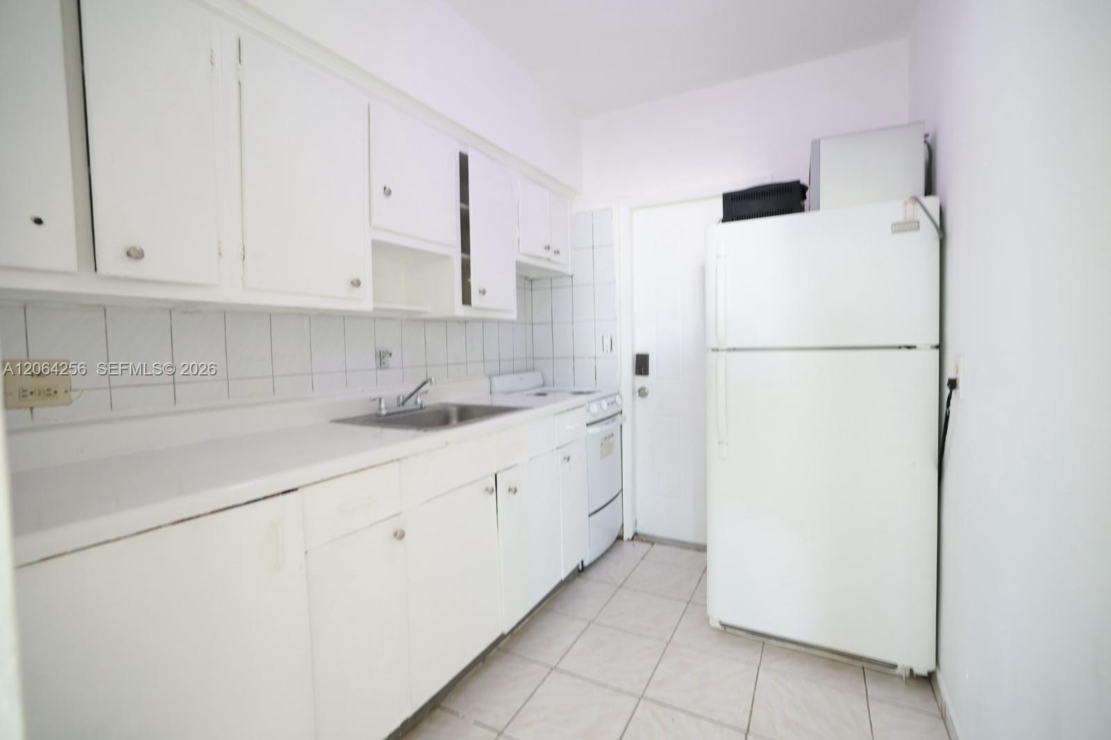 770 83rd St # 3, Miami Beach FL 33141