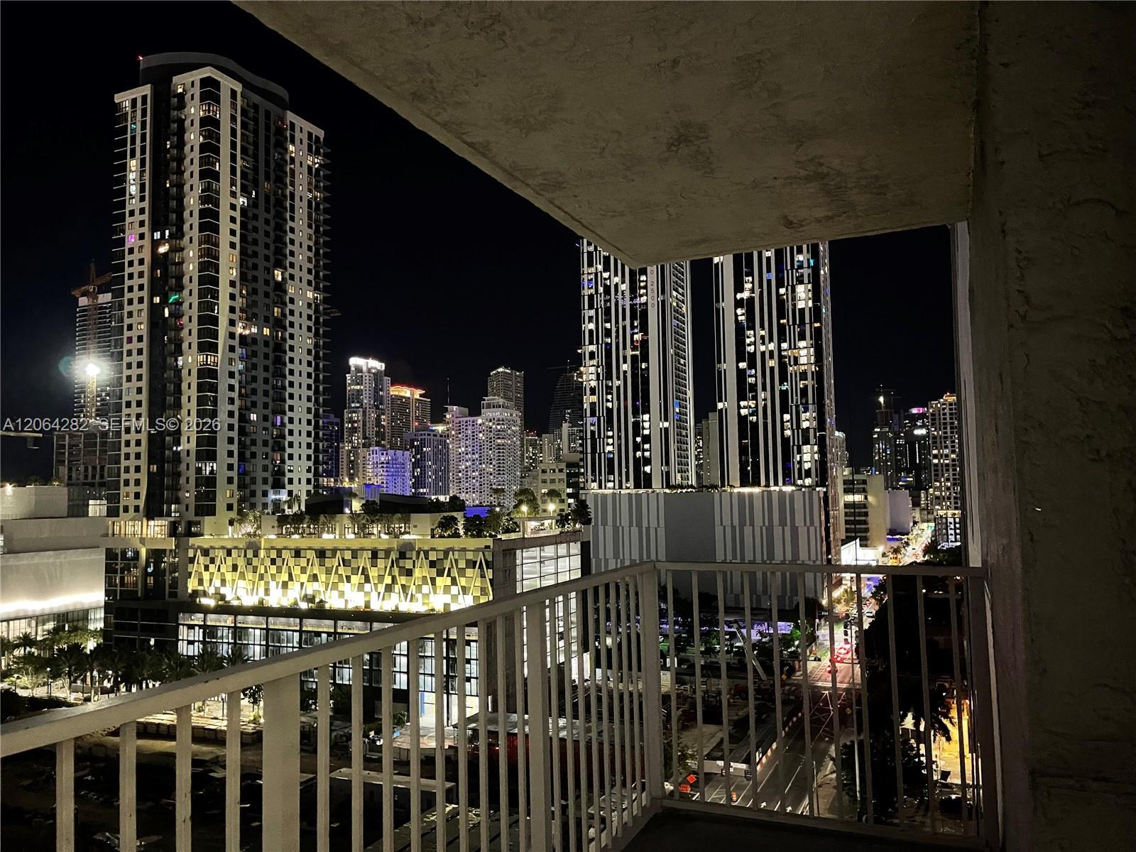 800 N Miami Ave # 1605, Miami FL 33136