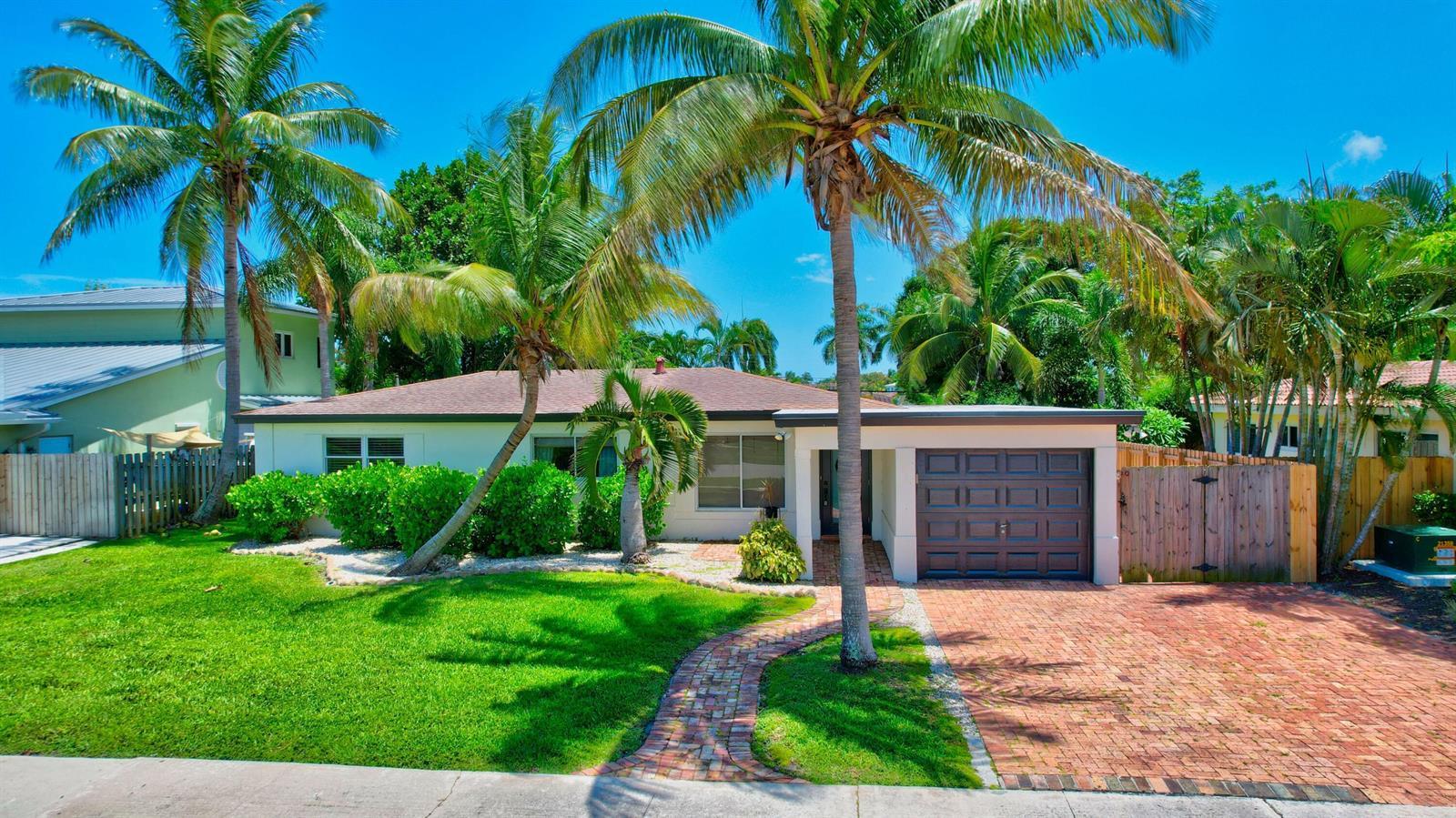 334 NE 28th Road, Boca Raton FL 33431