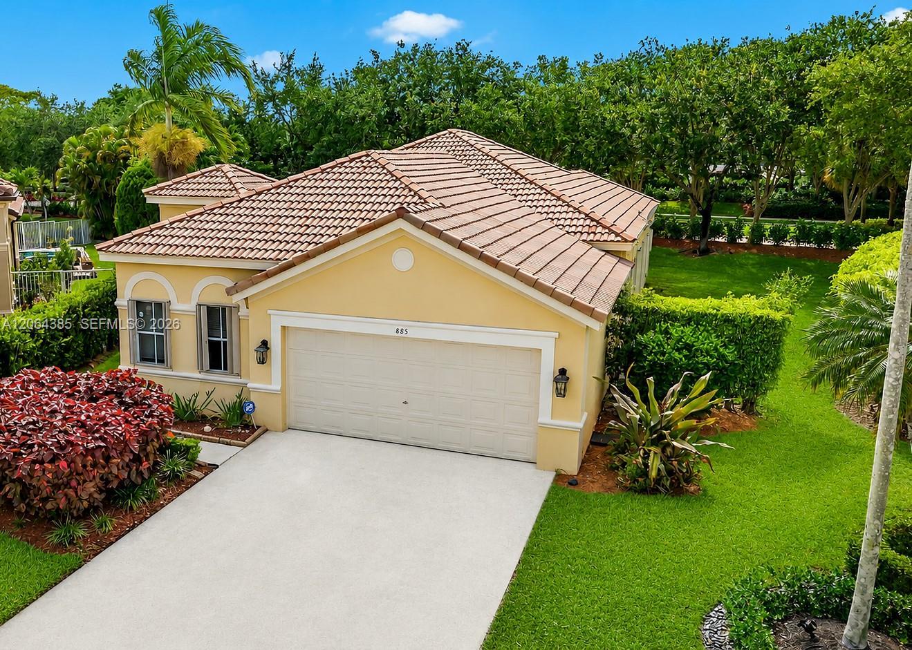 885 Tanglewood Cir # 885, Weston FL 33327