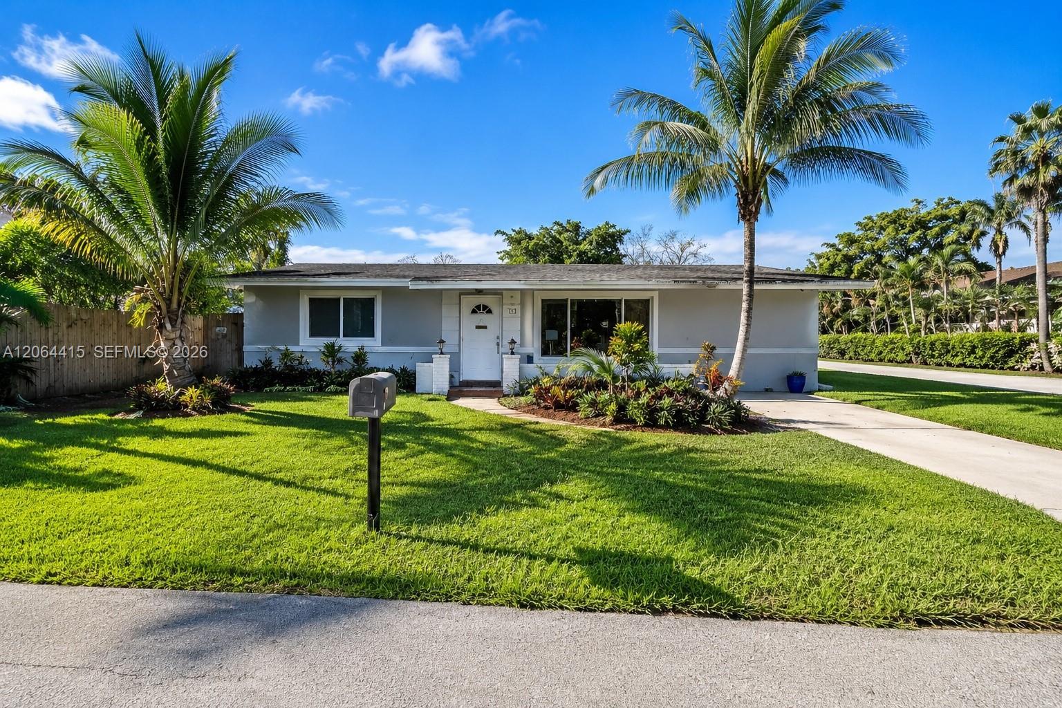 3730 SW 47th Ct, Dania Beach FL 33312