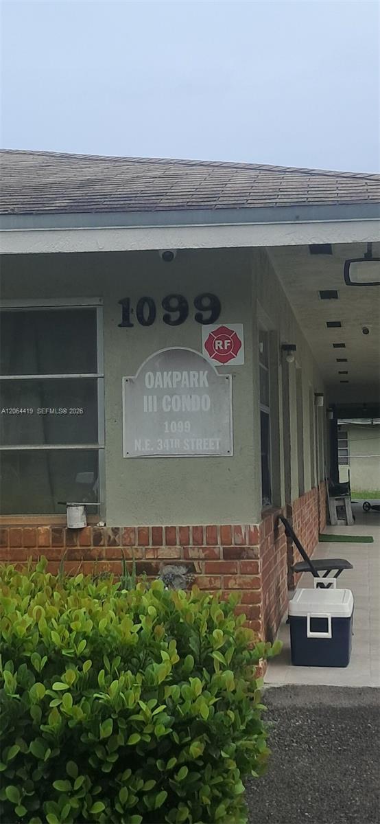 1098 NE 34th Ct # 4, Oakland Park FL 33334