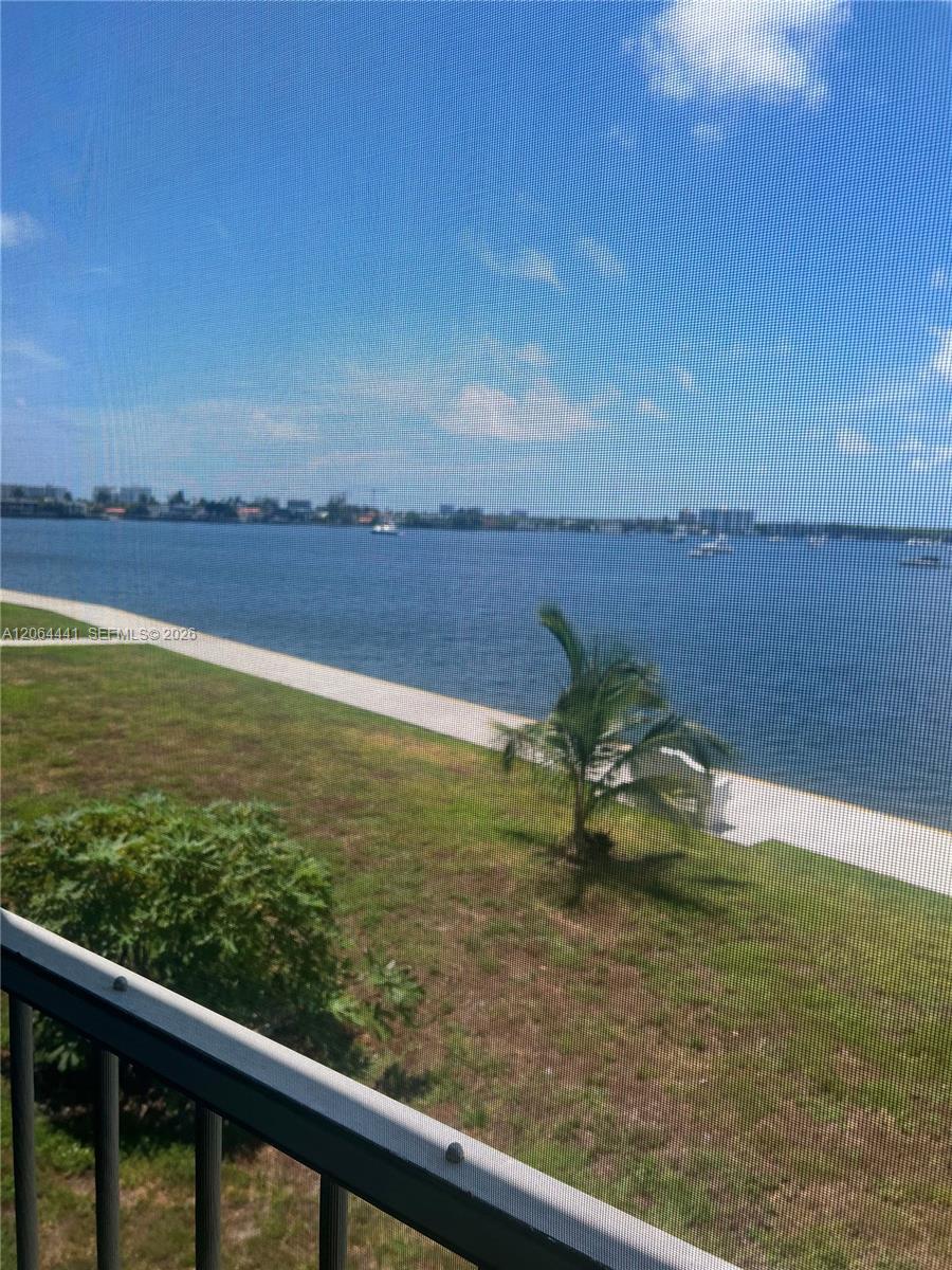 Aventura, FL