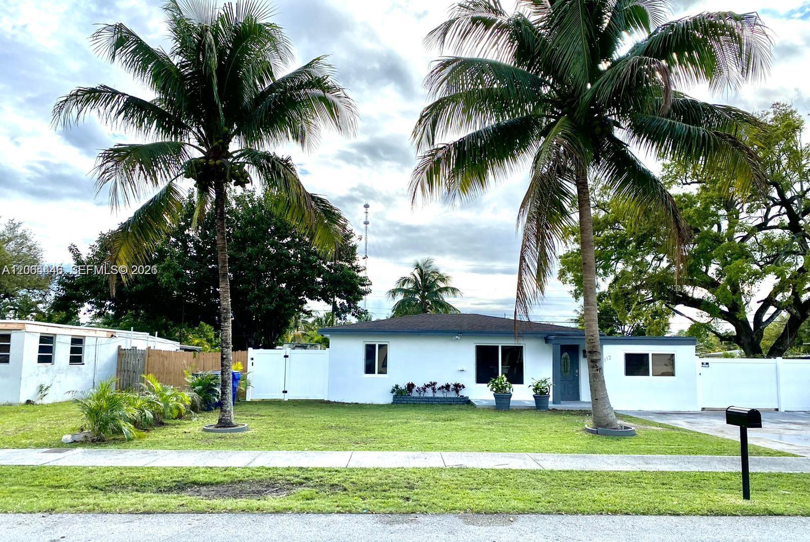 112 Ronald Rd, West Park FL 33023