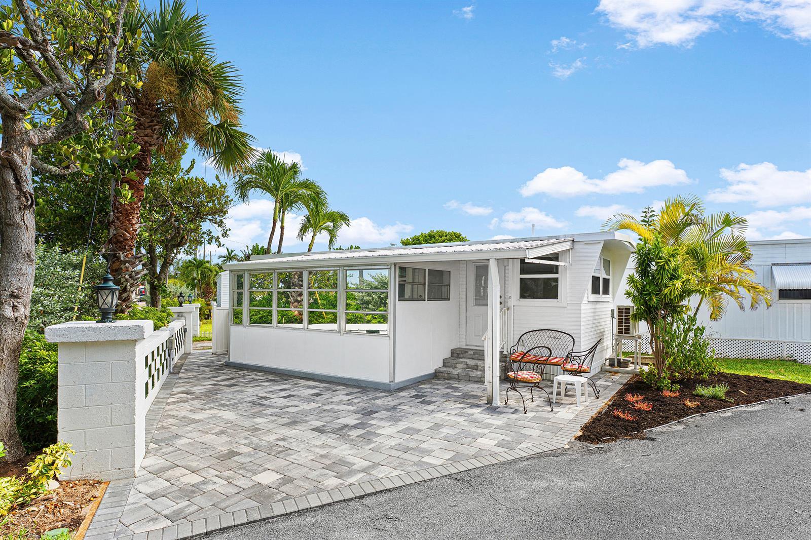 21 Bamboo Drive, Briny Breezes FL 33435