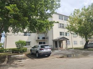 5505 NW 7th St # W410, Miami FL 33126