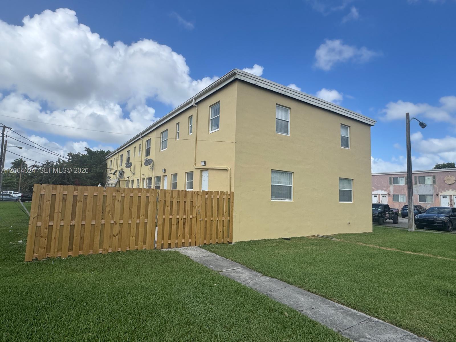 8454 NW 4th Ave # 8454, Miami FL 33150