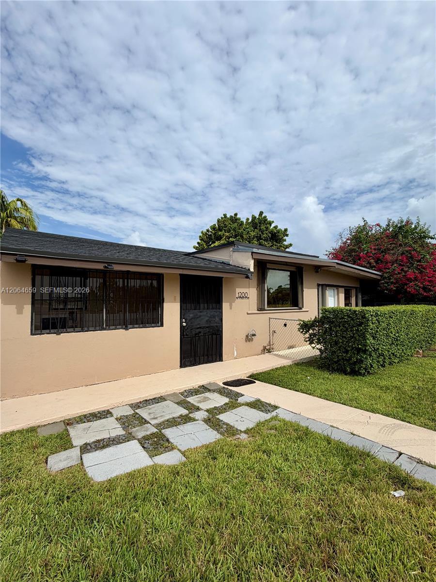 1200 NW 37th Ave # 2, Miami FL 33125