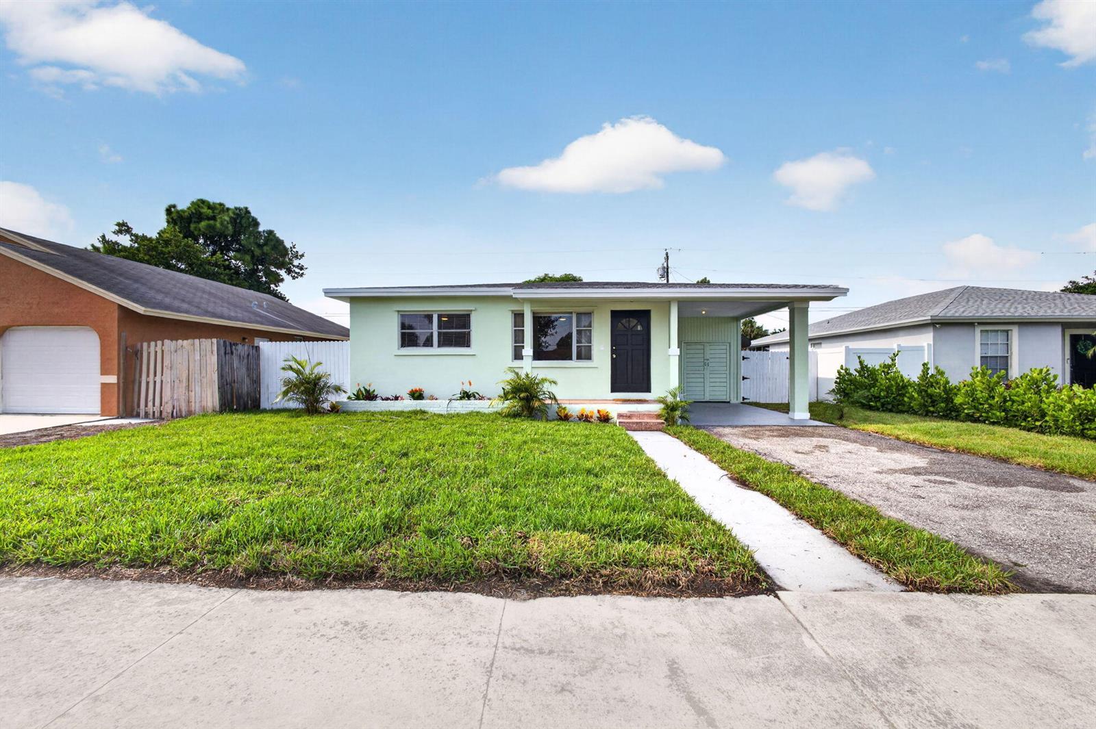 1547 W 10TH Street, Riviera Beach FL 33404