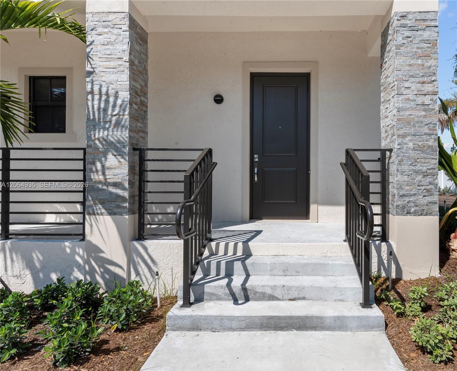 5745 SW 44th COURT # 101, Davie FL 33314