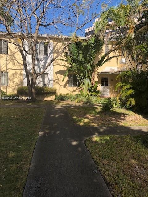 1010 E Ponce De Leon Blvd # 3, Coral Gables FL 33134
