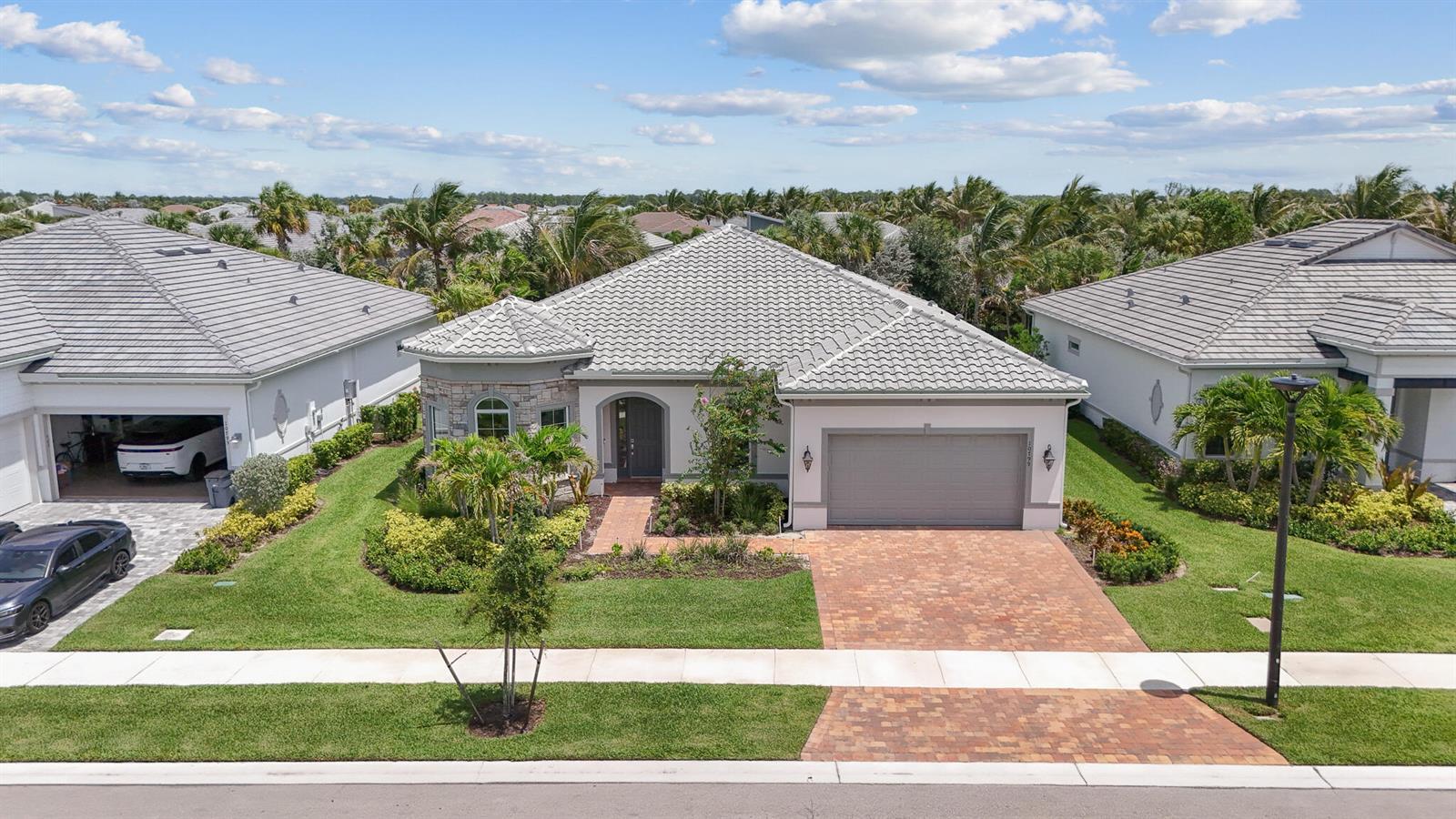 10799 STELLAR Circle, Palm Beach Gardens FL 33412
