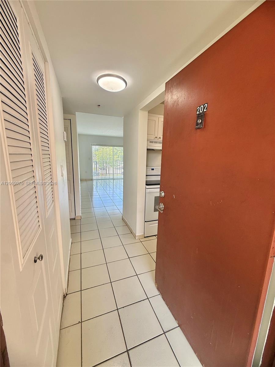 5201 NW 7th St # 202, Miami FL 33126