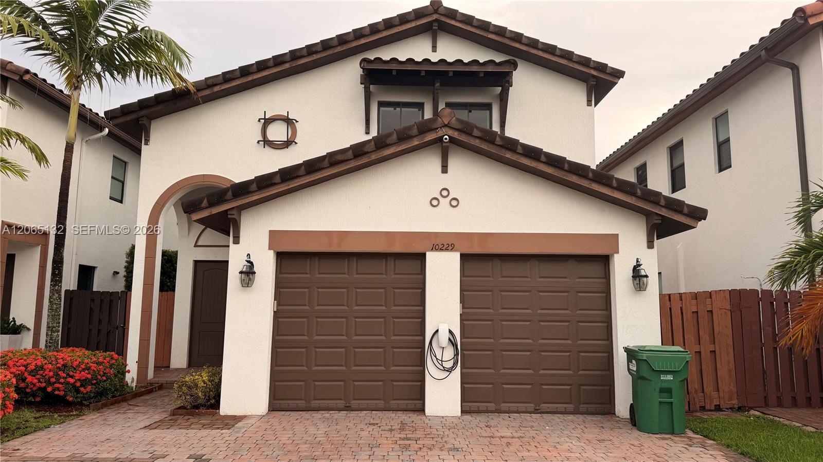 10229 NW 87th Ter, Doral FL 33178