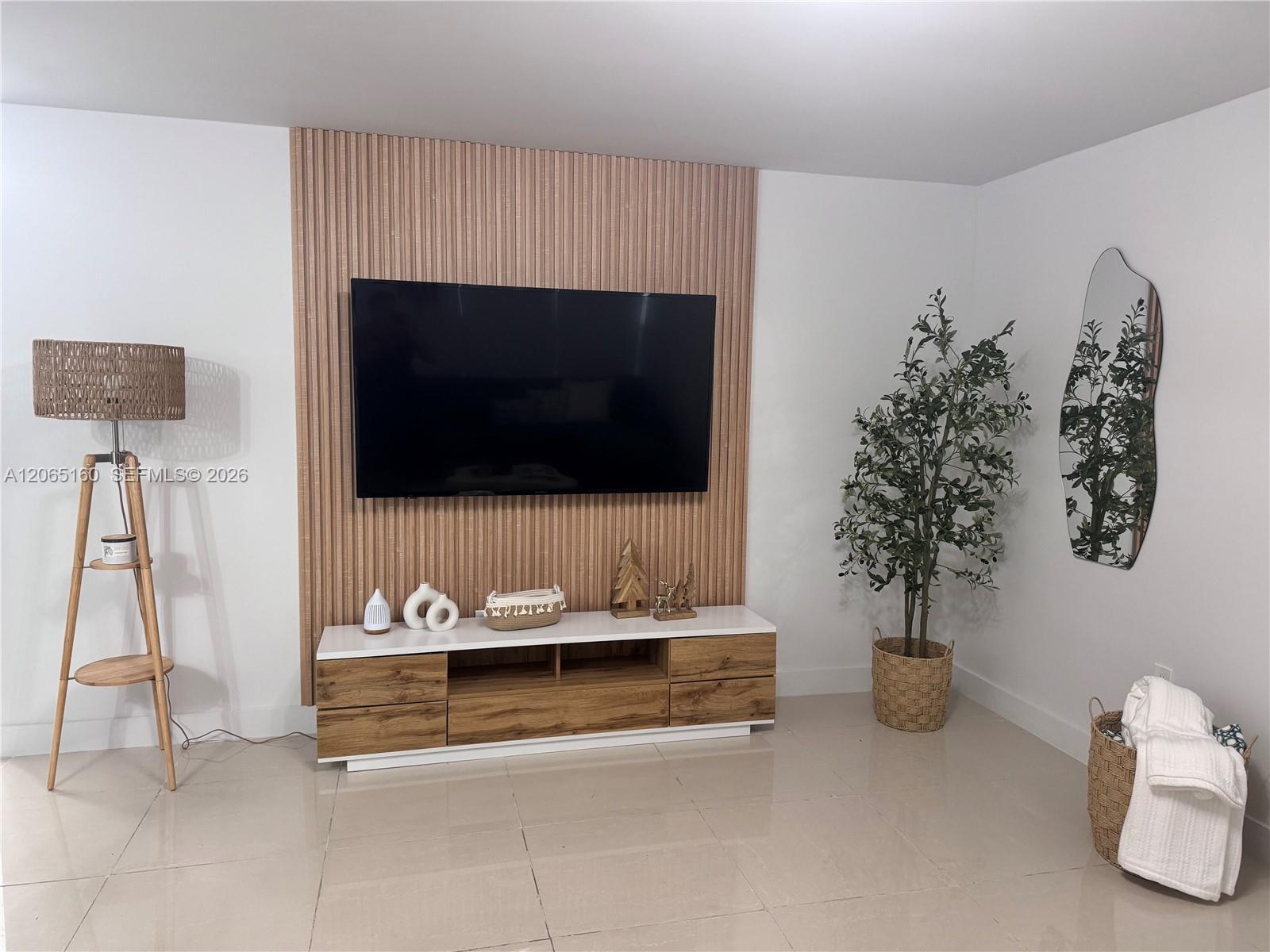 7904 West Dr # 608, North Bay Village FL 33141