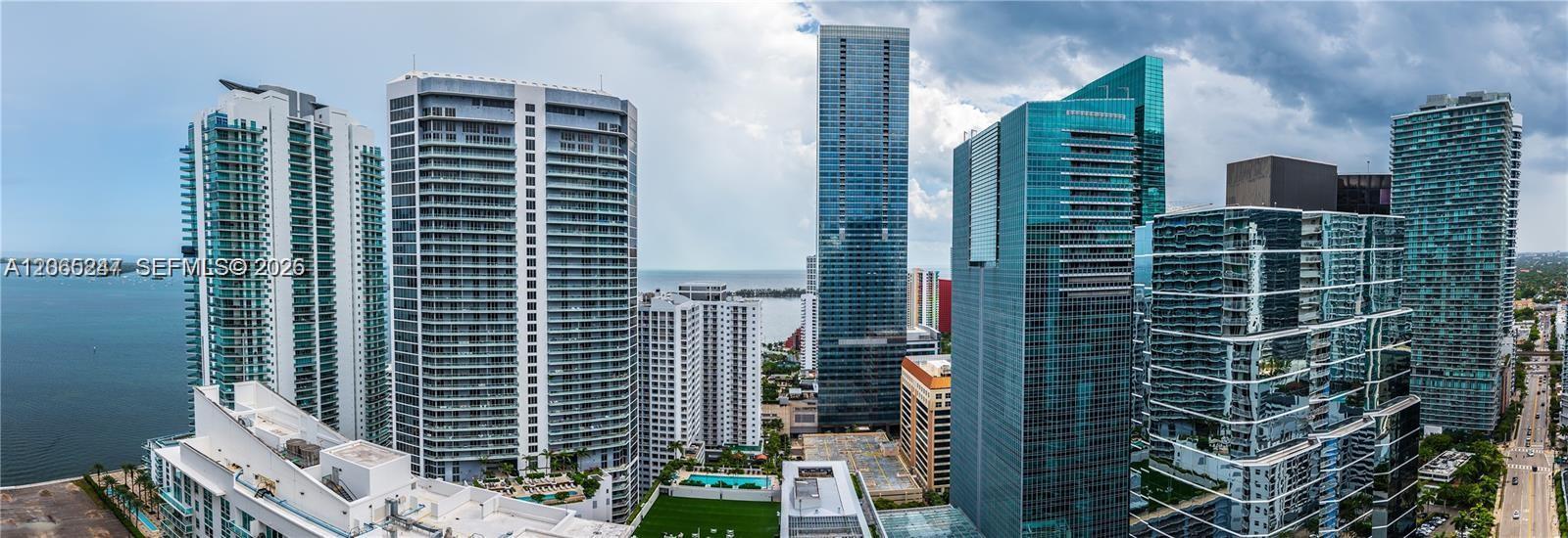 1200 Brickell Bay Dr # 3821, Miami FL 33131