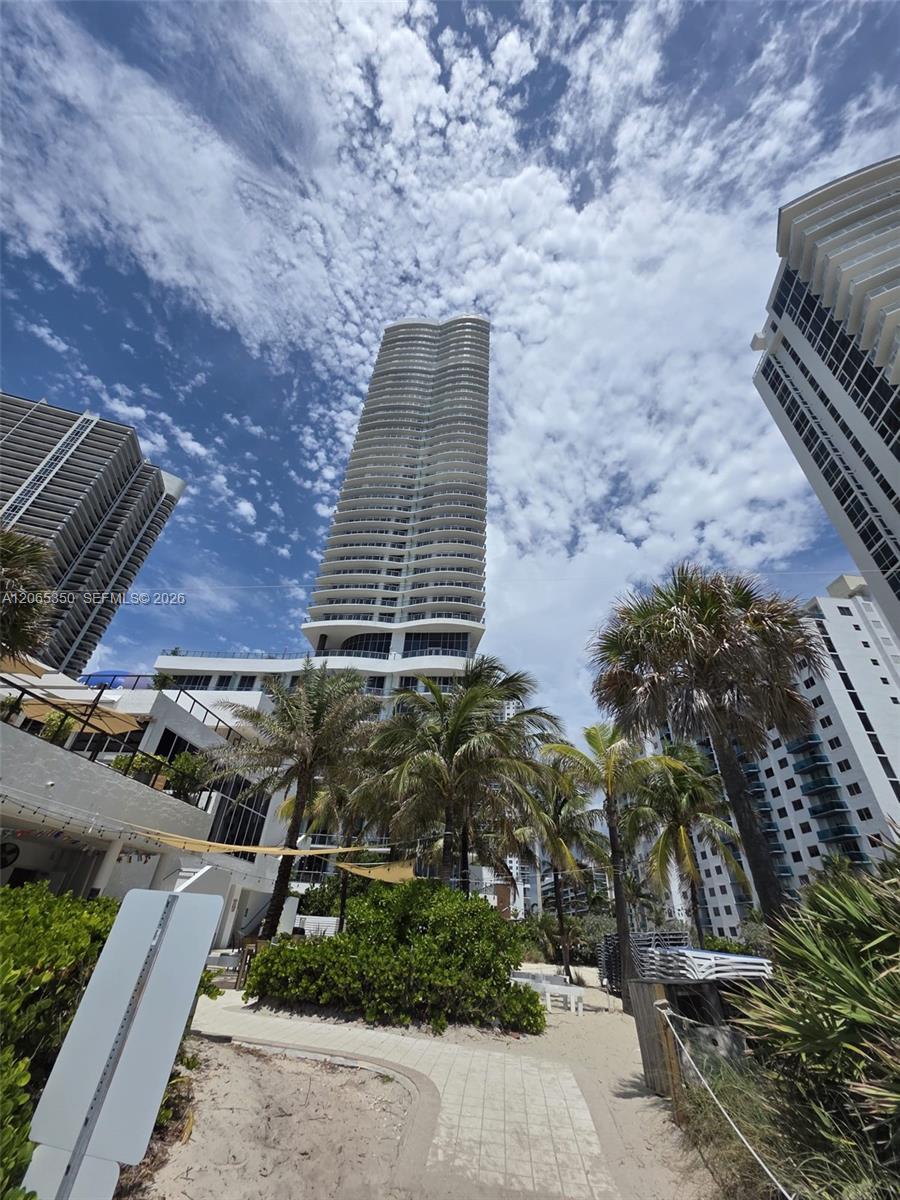 4111 S Ocean Dr # 1912, Hollywood FL 33019
