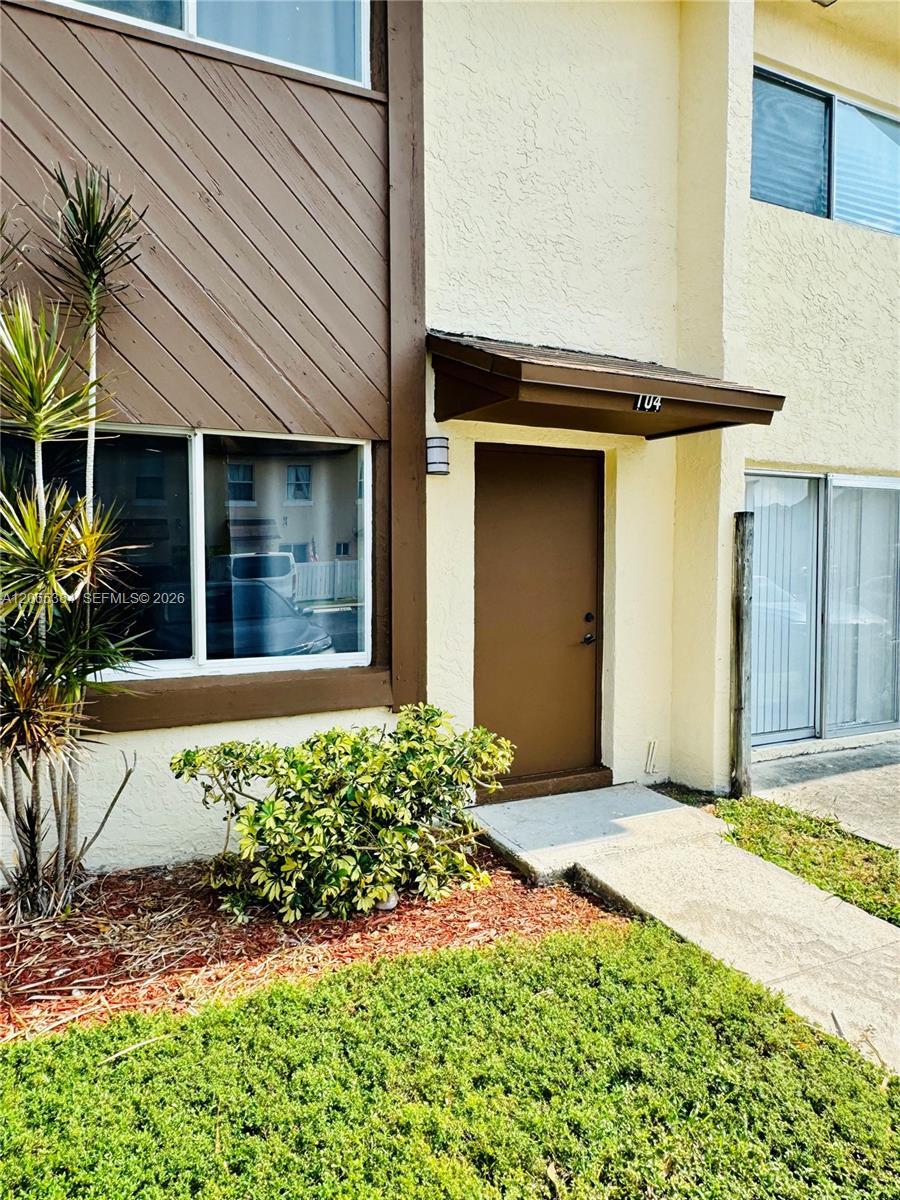 6625 Winfield Blvd # D, Margate FL 33063