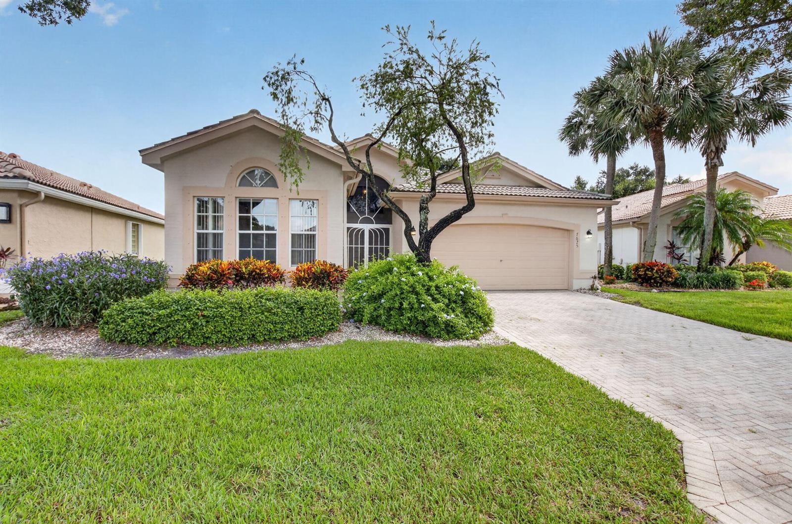 7625 Las Cruces Court, Boynton Beach FL 33437