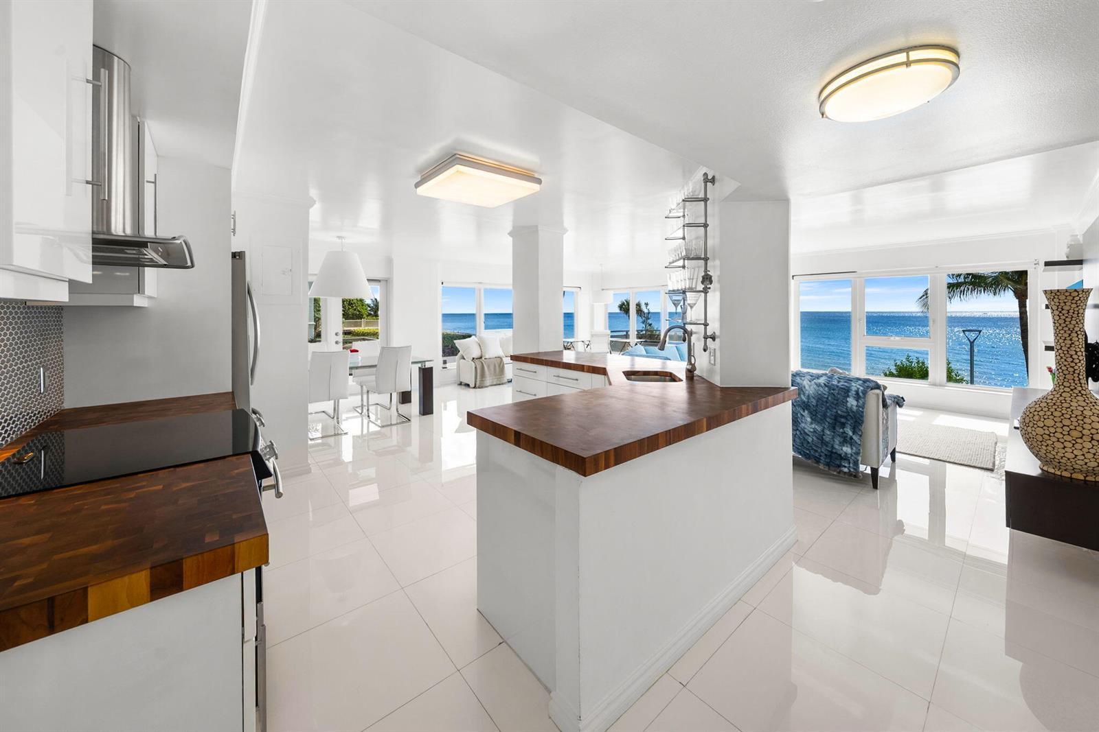 2066 N OCEAN Boulevard, Boca Raton FL 33431