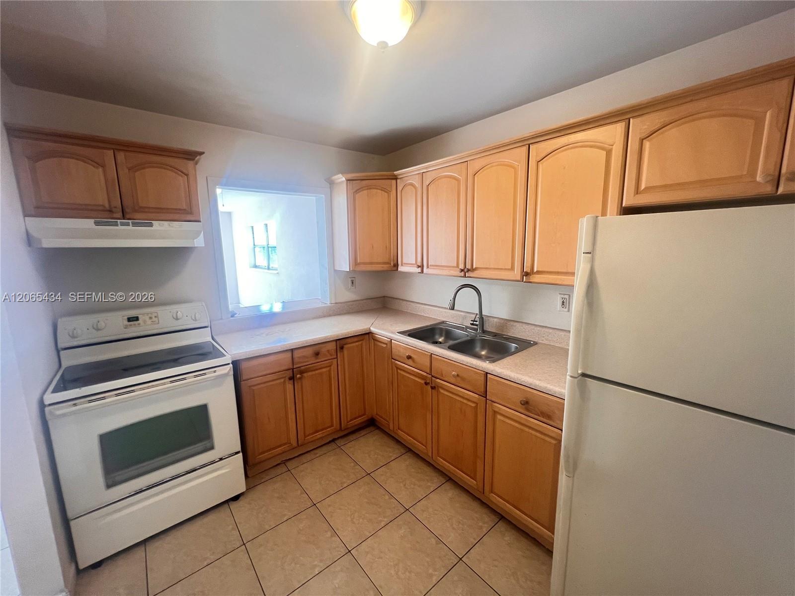 12290 NE 11th Ct # 203, North Miami FL 33161
